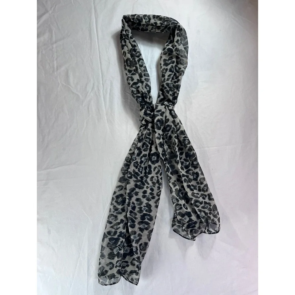 Unbranded Sheer Leopard Print Oblong Scarf Gray Black Animal Pattern Lightweight